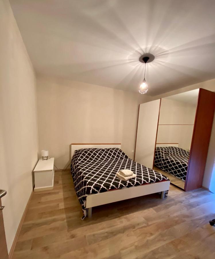 Apartment With Balcony And Free Parking Zadar Dış mekan fotoğraf